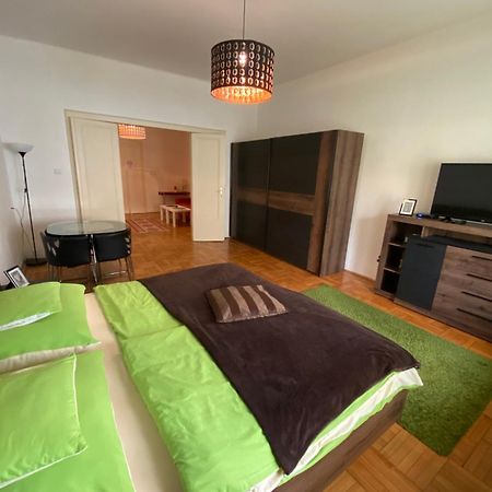 Holiday Apartments & Rooms Next Danube Promenade Budapest Esterno foto